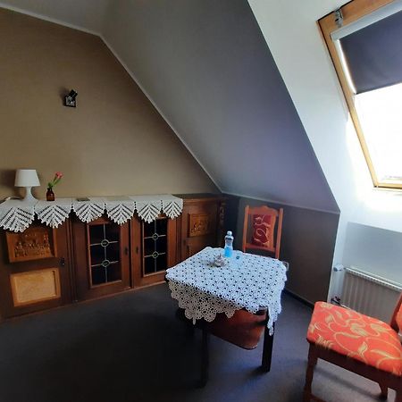 Aiakeskuse Hostel Rakvere Luaran gambar