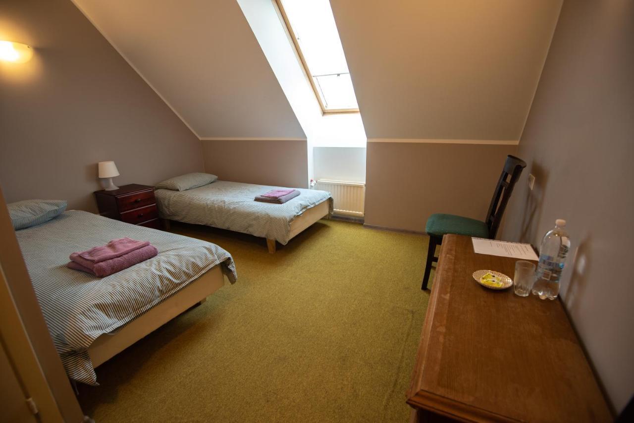 Aiakeskuse Hostel Rakvere Luaran gambar